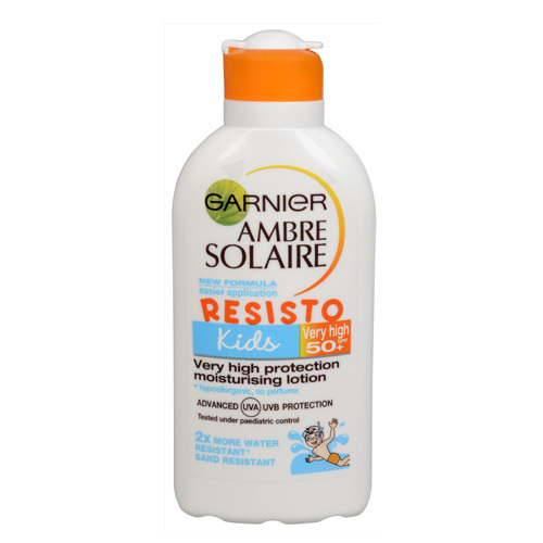Garnier Opalovací mléko pro děti Ambre Solaire Resisto Kids SPF 50+ (Very High Protection Moisturising Lotion) 200 ml