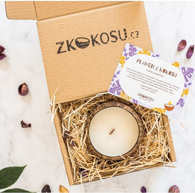 Zobrazit detail výrobku zKokosu Sojová svíčka s vůní LEVANDULE v dárkovém balení Zobrazit detail výrobku zKokosu Sojová svíčka s vůní LEVANDULE v dárkovém balení