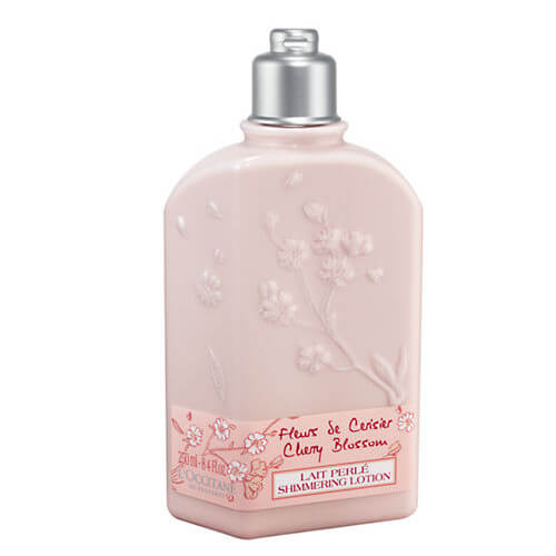 L`Occitane en Provence Třpytivé tělové mléko Cherry Blossom (Shimmering Lotion) 250 ml