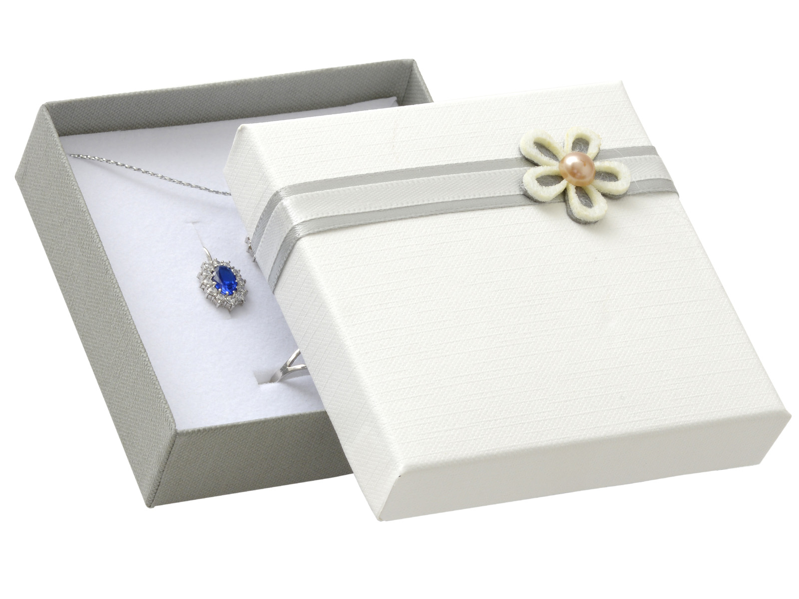 JK Box Darčeková krabička na šperky s kvietkom KF-5/A3