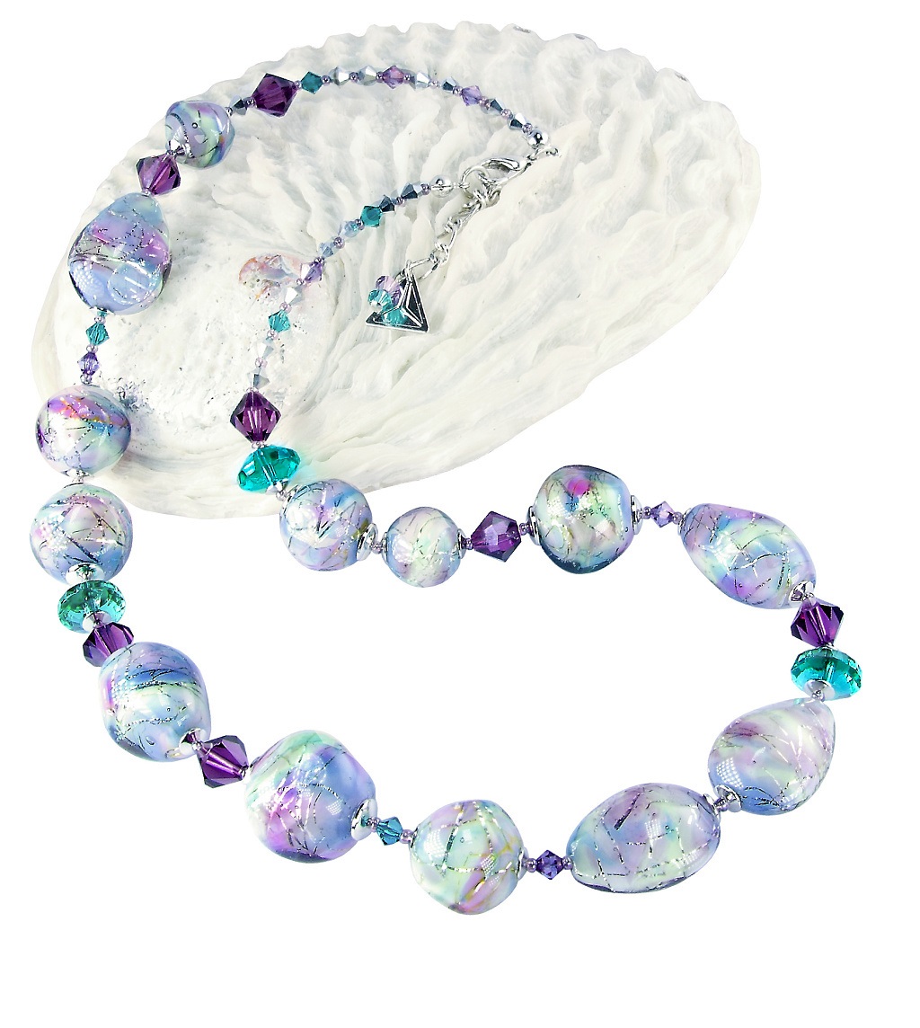 Lampglas Pôvabný náhrdelník Provence Lady s rýdzim striebrom v perlách Lampglas NRO12
