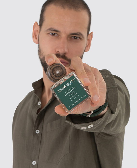 Parfémovaná voda Sandalwood od Tomas Arsov