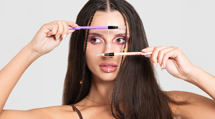 V boho líčení se můžeš odvázat. Trochu...nebo i hodně!