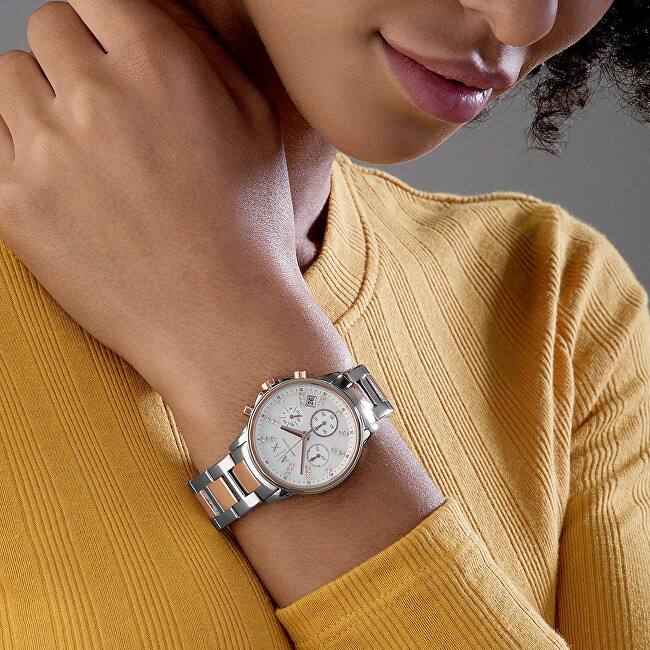 Armani Exchange Lady Banks AX4331