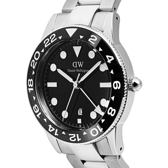 Iconic GMT 40 Link Black Ceramic Bezel S DW00100919