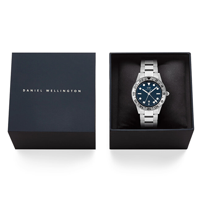 Iconic GMT 40 Link Brushed Bezel Silver DW00100922