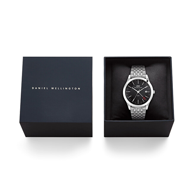 Daniel Wellington Pathfinder GMT 39 7-Link Black S DW00100978
