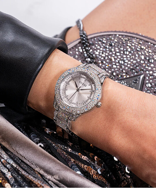 Ladies Silver Tone Analog Watch GW0746L1