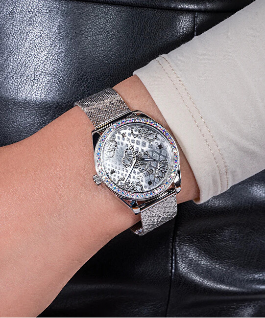Ladies Silver Tone Analog Watch GW0748L1