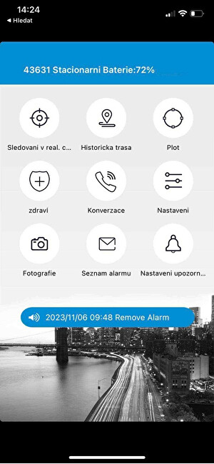 Chytré dotykové hodinky s GPS lokátorem a fotoaparátem - LK 716 černé