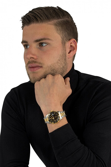 Pro Diver Quartz 8934