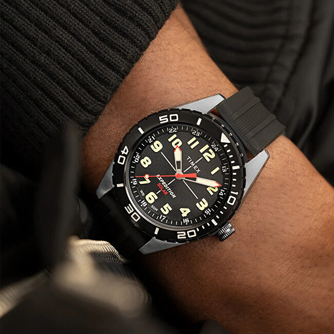 Expedition Solar TW4B30800