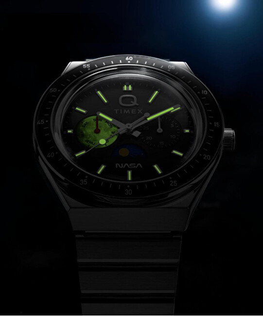 Timex Q NASA TW2Y56700UK
