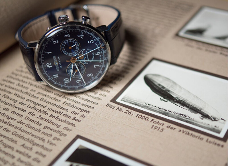 Zeppelin LZ 129 Hindenburg Chronograph Moonphase 7036-3 analógové