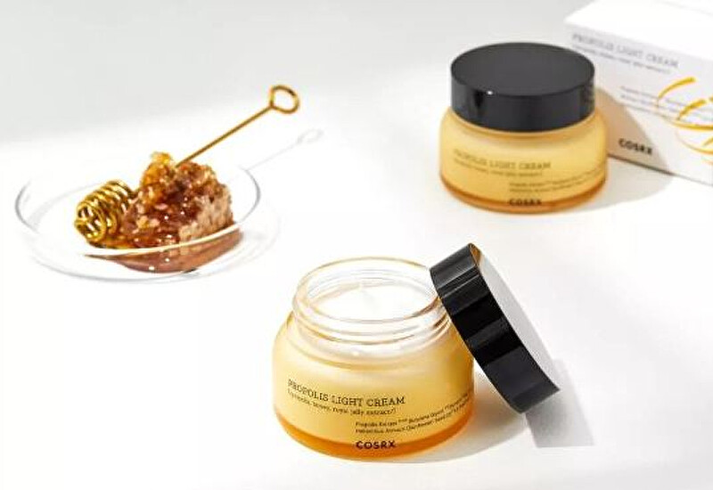 Hydratační pleťový krém s propolisem (Propolis Light Cream) 65 ml