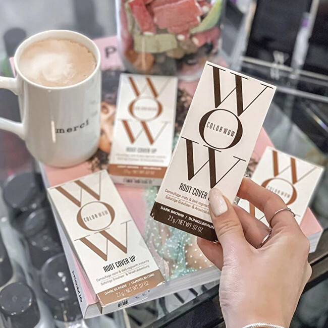 Color Wow Púder na vlasy pre zakrytie odrastov Root Cover Up (Camouflage Roots & Regrowth Instantly) 2,1 g