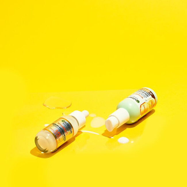 Krémové sérum s vitamínem C pro rozjasnění pleti Skin Naturals (Brightening Serum Cream) 50 ml