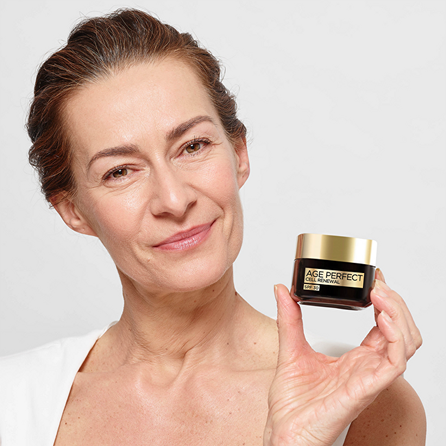L'Oréal Paris  Denní krém SPF 30 Age Perfect Cell Renew Revitalising Day Cream 50 ml