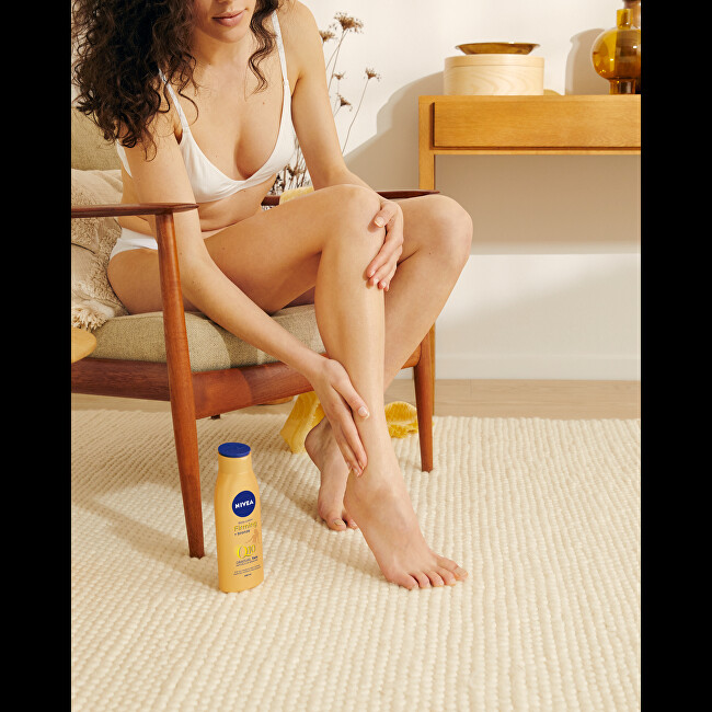 Zpevňující tónovací tělové mléko Q10 Firming + Bronze (Body Lotion) 400 ml