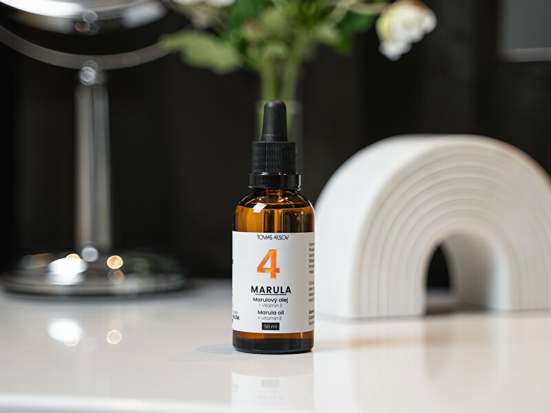 Marulový olej s vitamínem E Marula (Precious Oil With Vitamin E) 50 ml