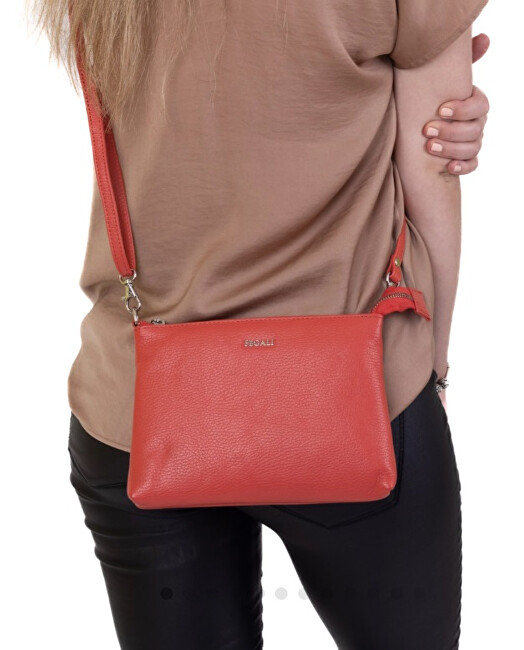 SEGALI Dámská kožená crossbody kabelka A6B aragosta