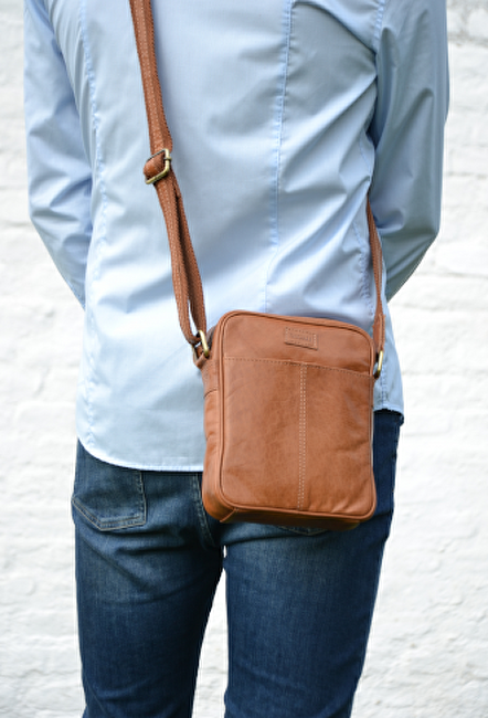 Pánská kožená crossbody taška 7018 Black