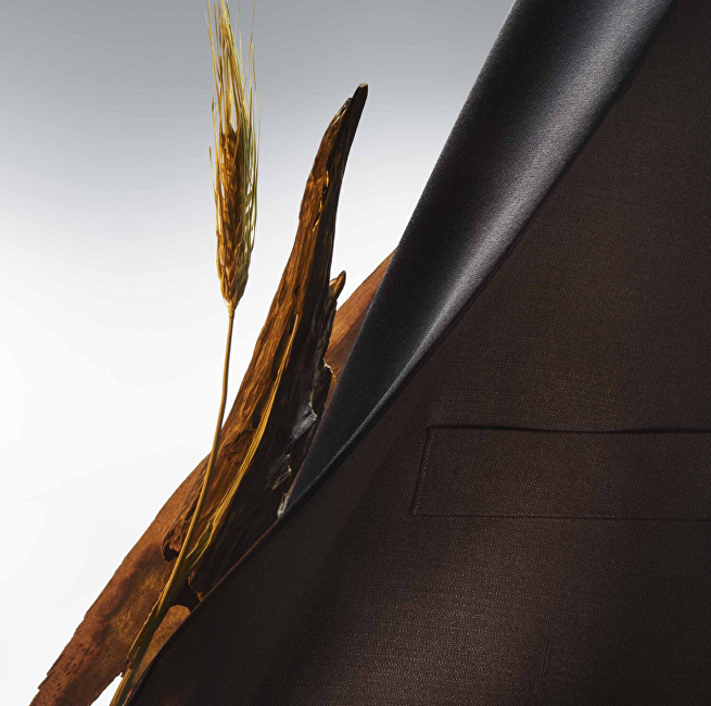 Boss Confident Oud Intense - EDP