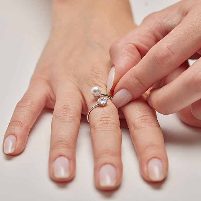 Brosway Půvabný stříbrný otevřený prsten Infinite White Fancy FIW147