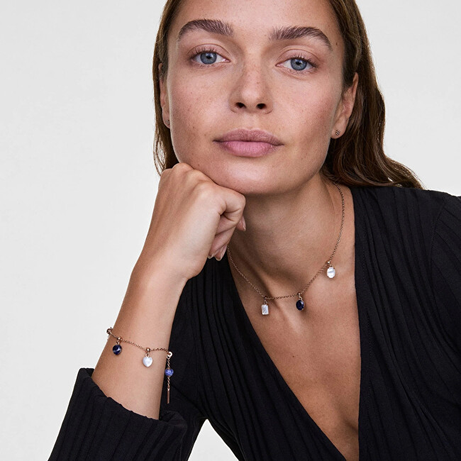 Daniel Wellington Krásný bronzový přívěsek s perletí Mother of Pearl DW00401460