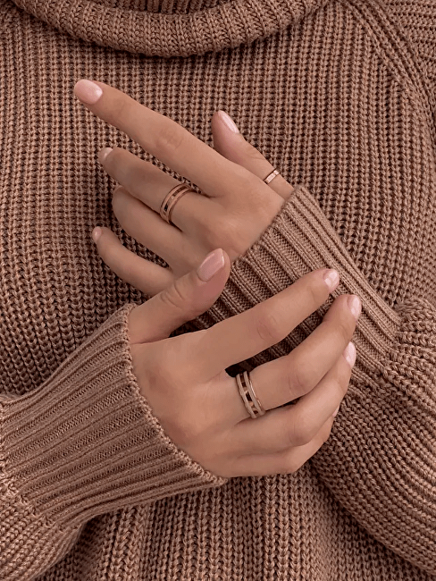 Daniel Wellington Módní bronzový prsten Emalie DW004000