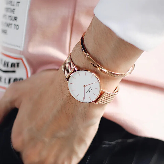 Daniel Wellington Módní pevný bronzový náramek Classic DW0040000