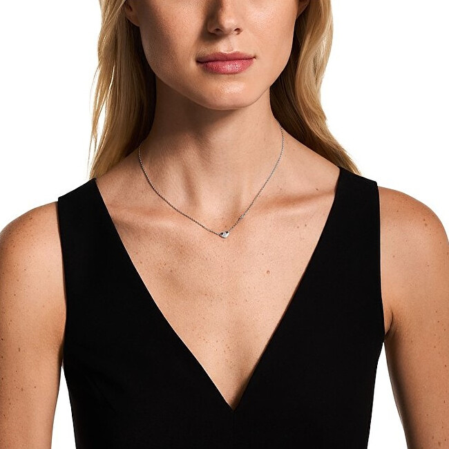 Emporio Armani Půvabný náhrdelník se zirkony Srdce EG3646040