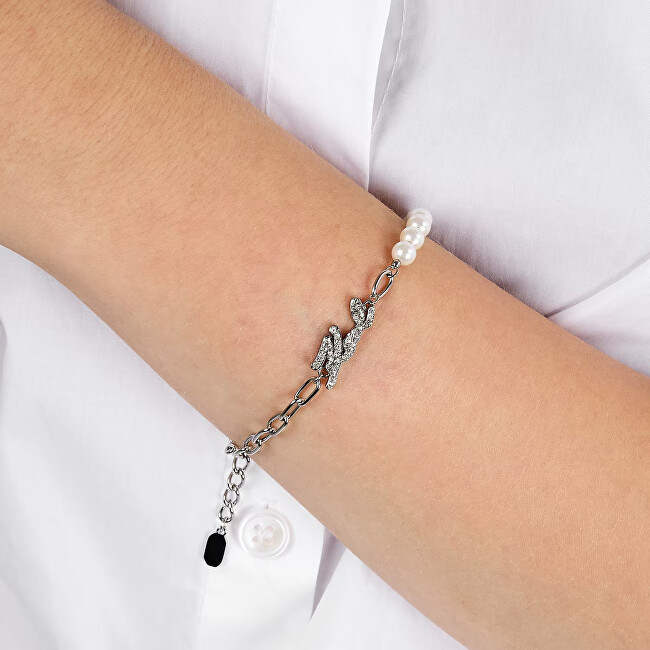 Karl Lagerfeld Elegantní náramek se syntetickými perlami Pearl KLAYR08