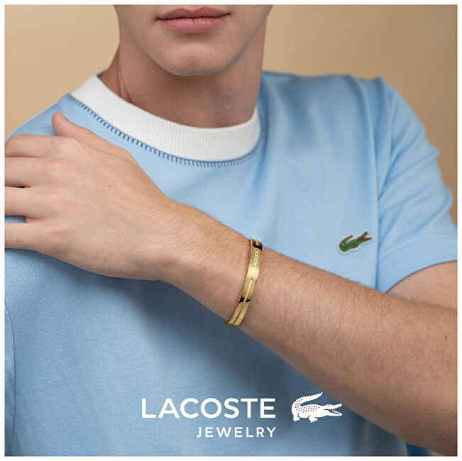 Lacoste Otevřený pevný náramek z pozlacené oceli Adventurer 2040527