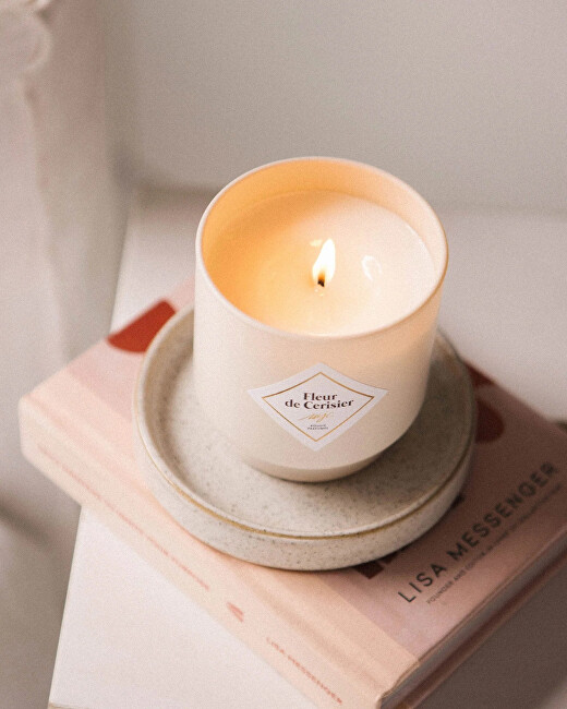 My Jolie Candle Vonná svíčka 36h s náramkem Gold Les Surprenantes Třešňový květ 320278