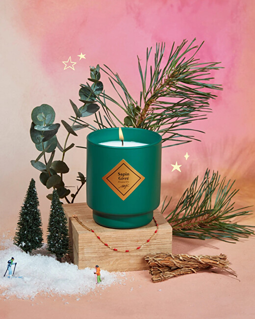 My Jolie Candle Vonná svíčka 40h s náramkem My Jolie Candle Village Posněžená jedle 320162