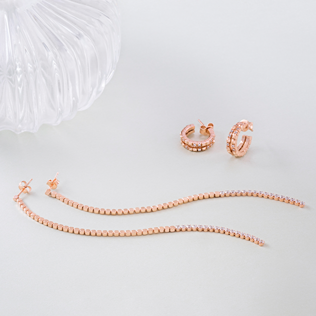 Rosato Dlouhé minimalistické náušnice Cubica RZO044