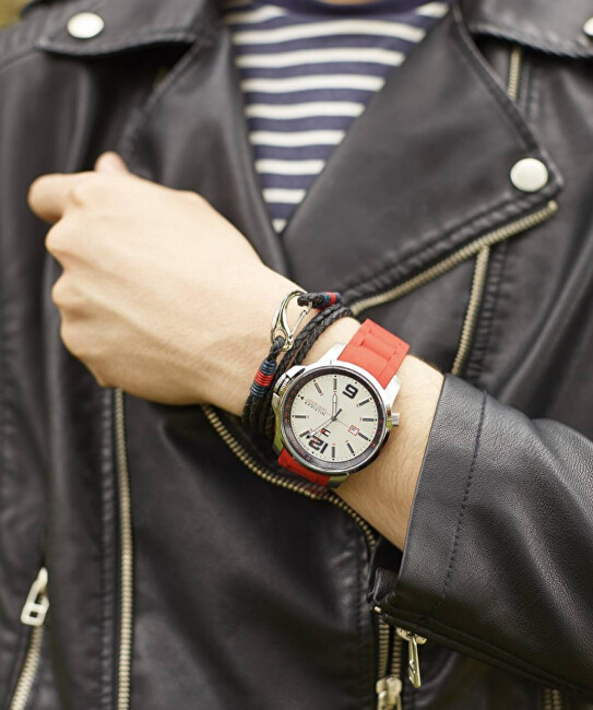 Tommy Hilfiger Černý kožený náramek TH2700534