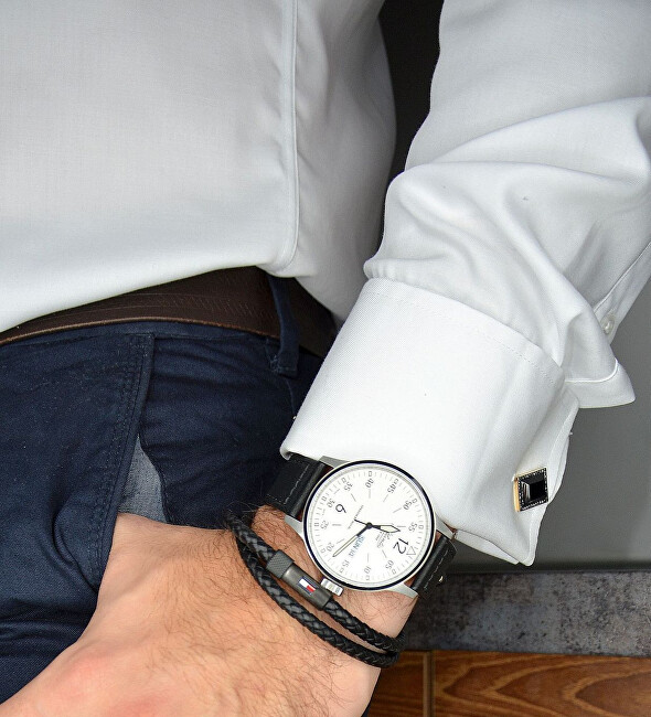 Tommy Hilfiger Elegantný náramok z čiernej kože 2790262S čierna