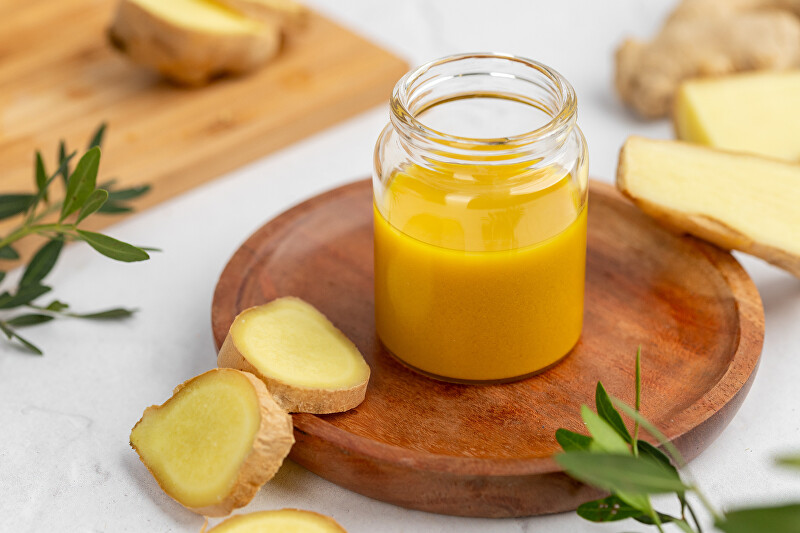 BrainMax Pure Ginger Shot - Zázvorová štáva s kurkumou BIO 500 ml