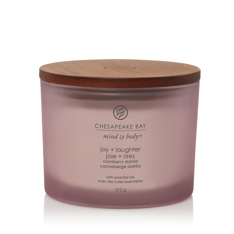 Chesapeake Bay Vonná svíčka se třemi knoty Joy & Laughter 312 g