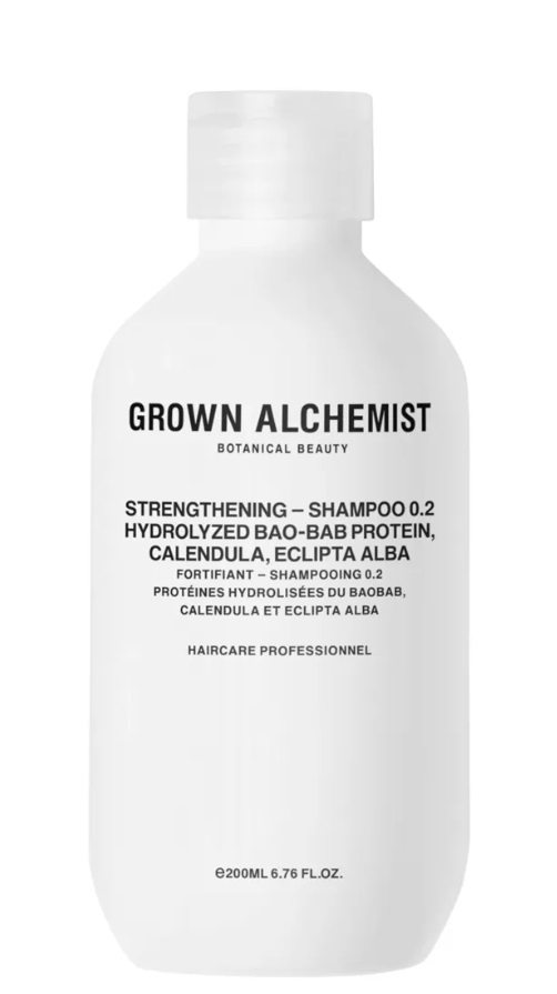 Grown Alchemist Strength ening Shampoo - Hydrolyzed Bao-Bab Protein, Calendula, Eclipta Alba 200 ml