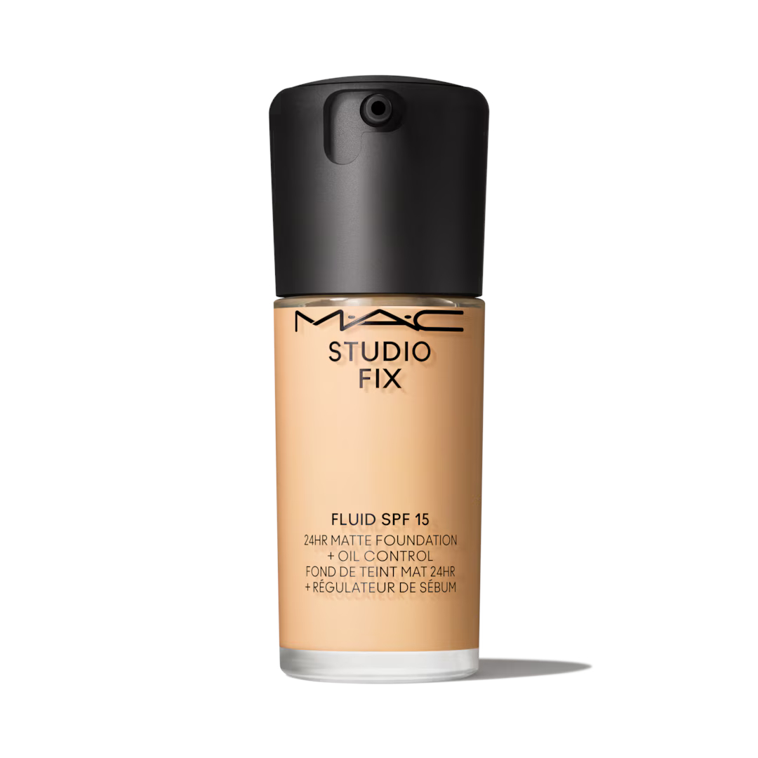 MAC Cosmetics Zmatňujúci make-up SPF 15 Studio Fix (Fluid) 30 ml NC15