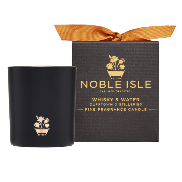 Noble Isle Vonná sviečka Whisky & Water 200 g