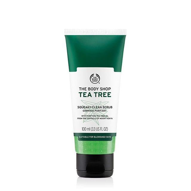 The Body Shop Jemný pleťový peeling pro problematickou pleť Tea Tree (Squeaky-Clean Scrub) 100 ml