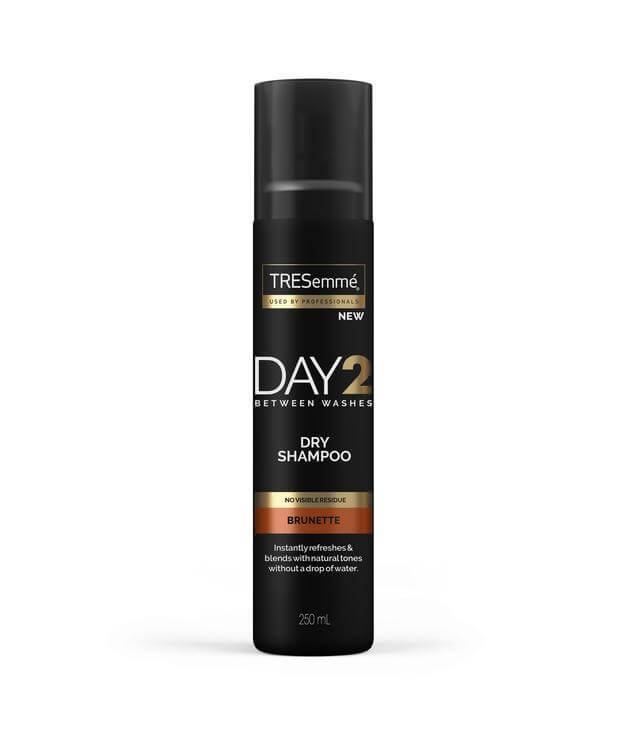 TRESemmé Suchý šampon pro hnědé odstíny vlasů (Dry Shampoo Brunette) 250 ml