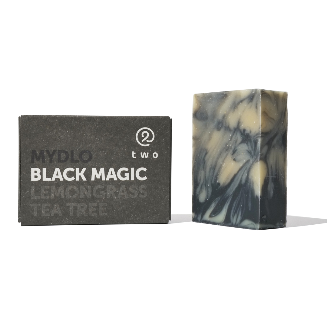 Levně two cosmetics Tuhé mýdlo pro problematickou pokožku BLACK MAGIC 100 g