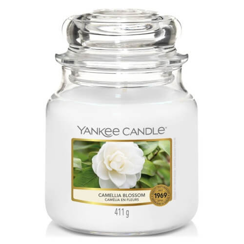 Zobrazit detail výrobku Yankee Candle Aromatická svíčka Classic střední Camellia Blossom 411 g