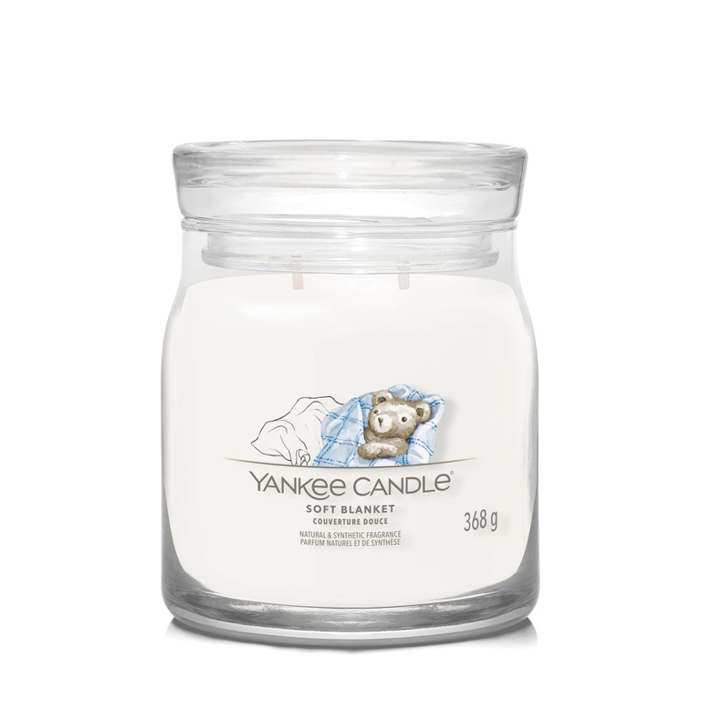 Levně Yankee Candle Aromatická svíčka Signature sklo střední Soft Blanket 368 g