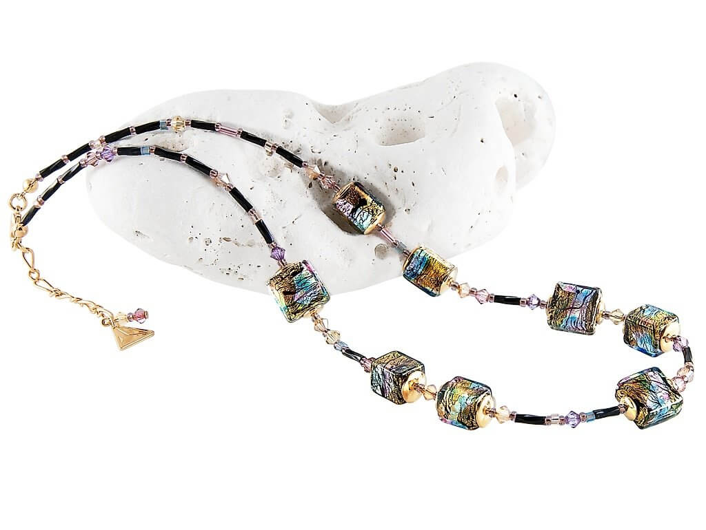 Lampglas Mysteriózny náhrdelník Gold Cubes s 24 karátovým zlatom a rýdzim striebrom v perlách Lampglas NCU17